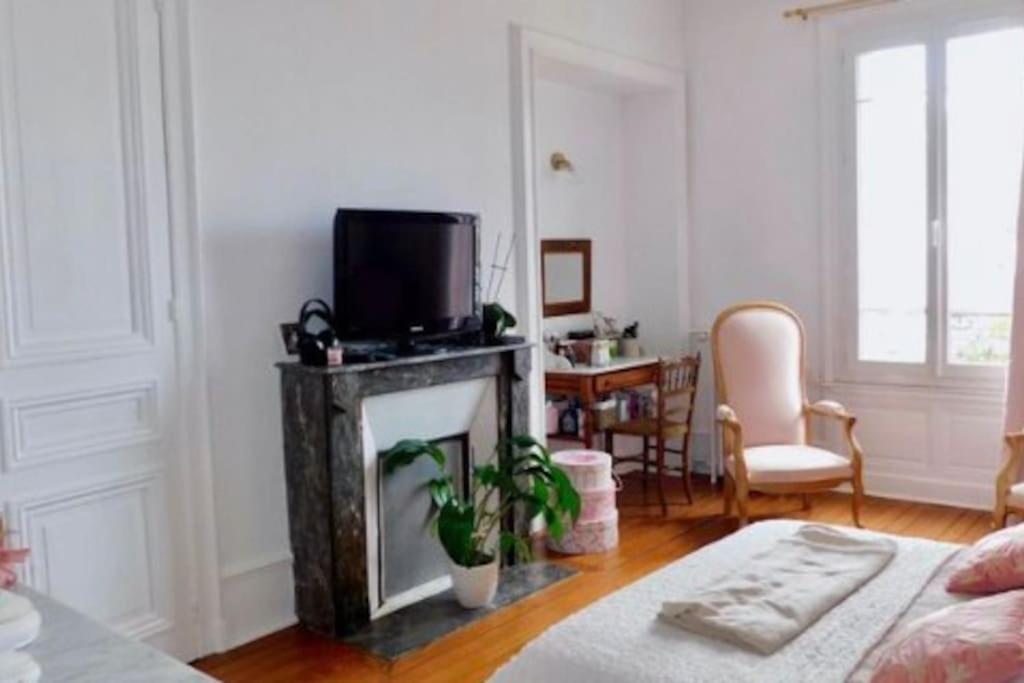 Bel Appartement Haussmannien Le Havre Exteriör bild